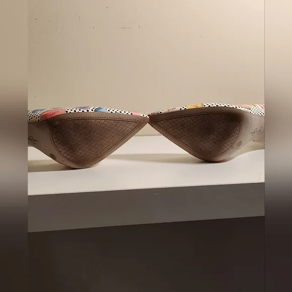 Jessica Simpson Claudette Stilettos - Picture 5 of 5